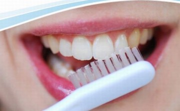 Teeth-cleaning-and-Dental-Health1